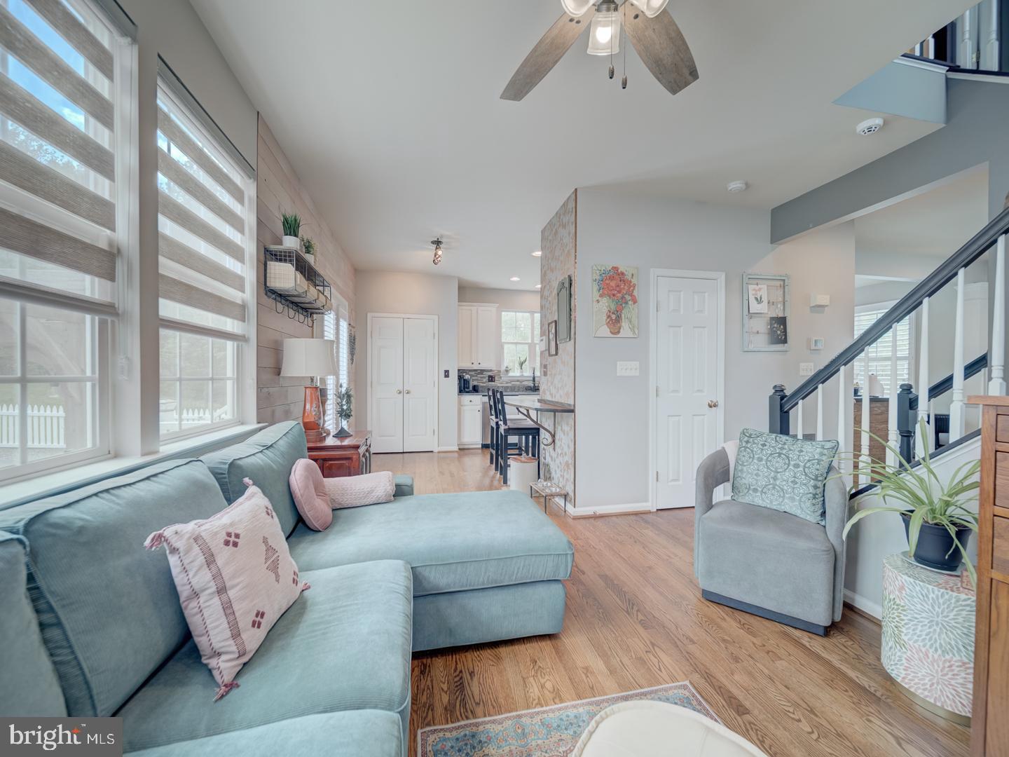 9477 Cromarty Ct
