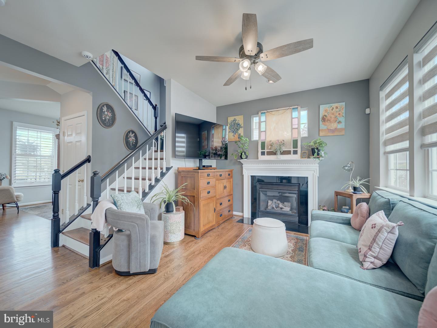 9477 Cromarty Ct
