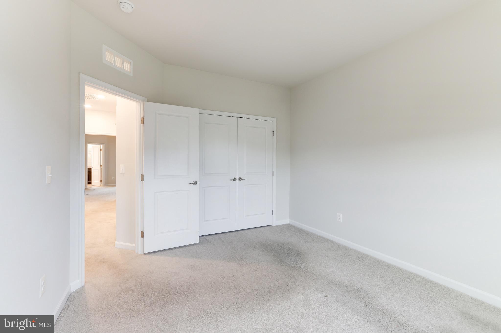 7071 DARBEY KNOLL DR