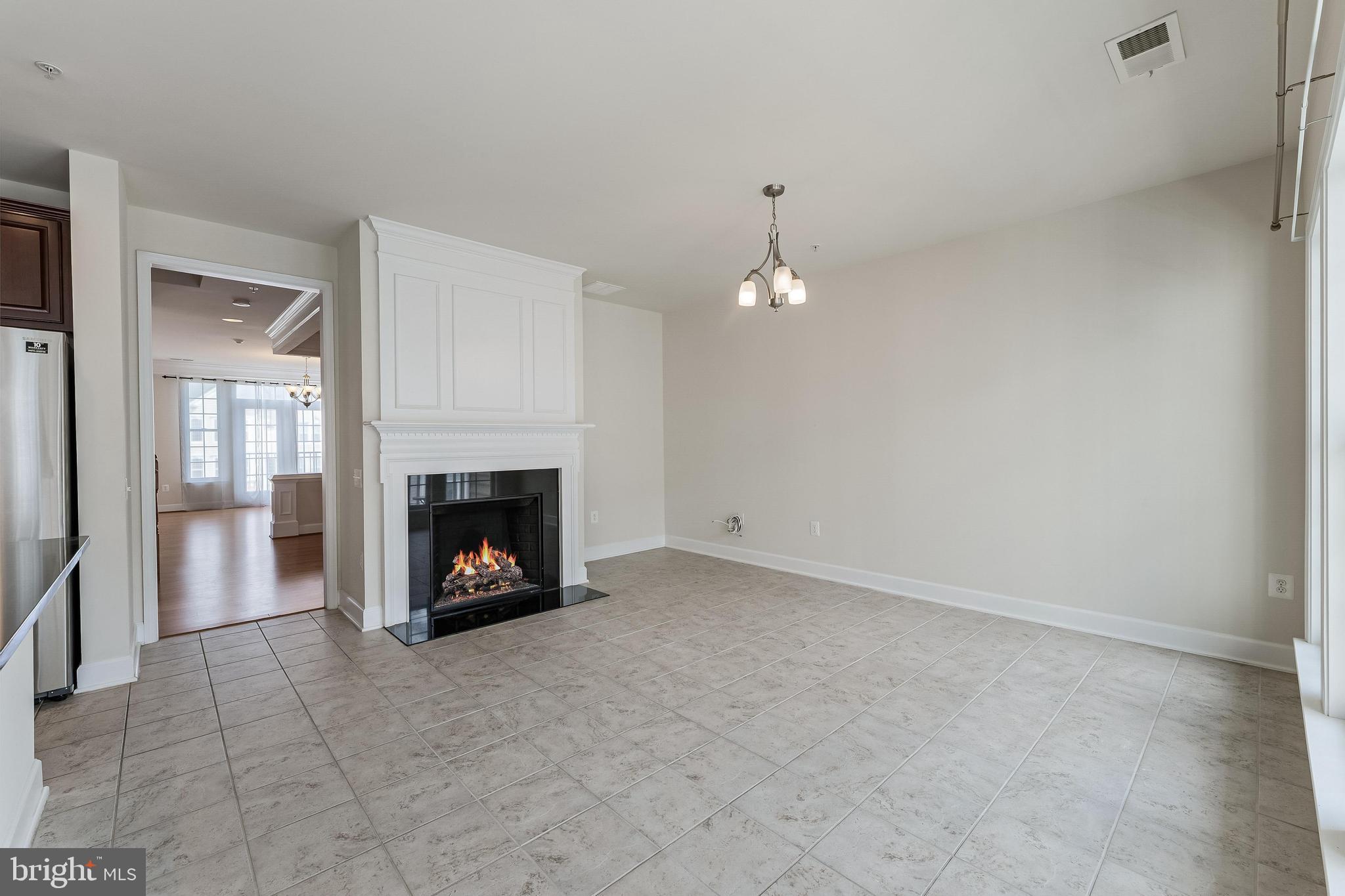 2229 OBERLIN DRIVE