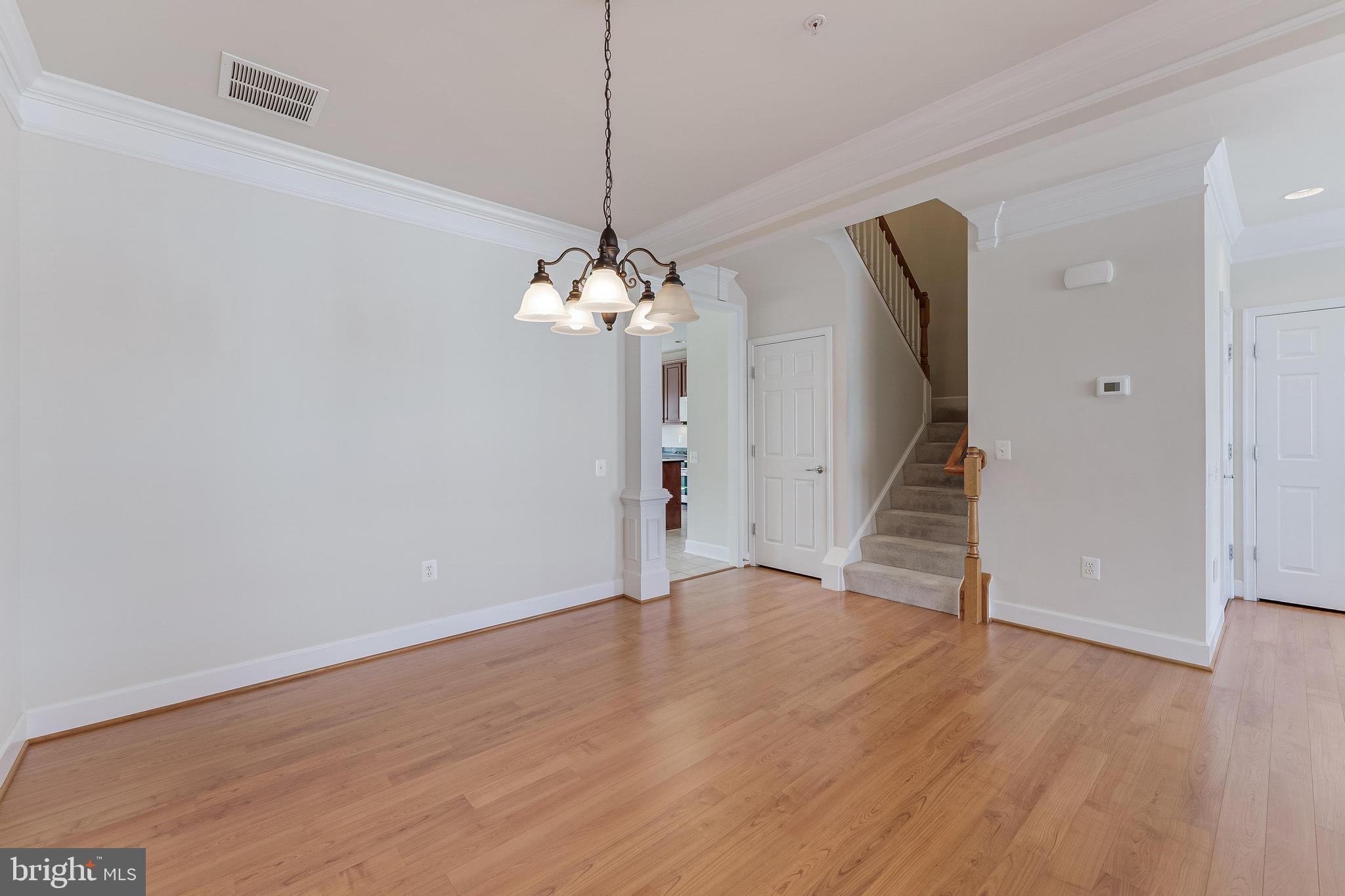 2229 OBERLIN DRIVE
