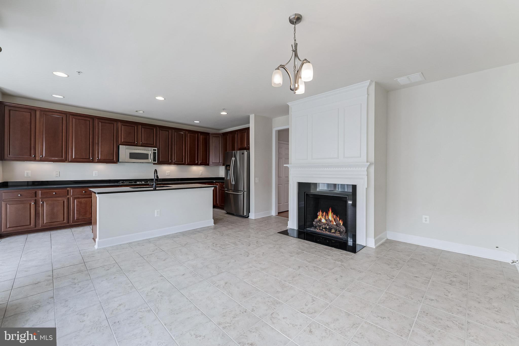 2229 OBERLIN DRIVE