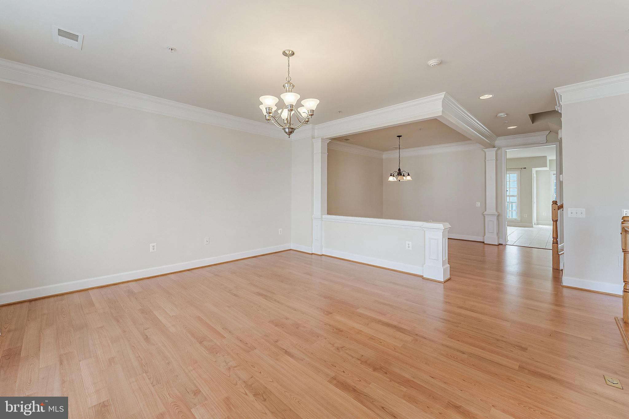 2229 OBERLIN DRIVE