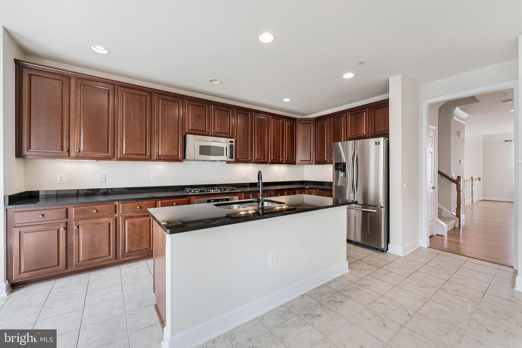 2229 OBERLIN DRIVE