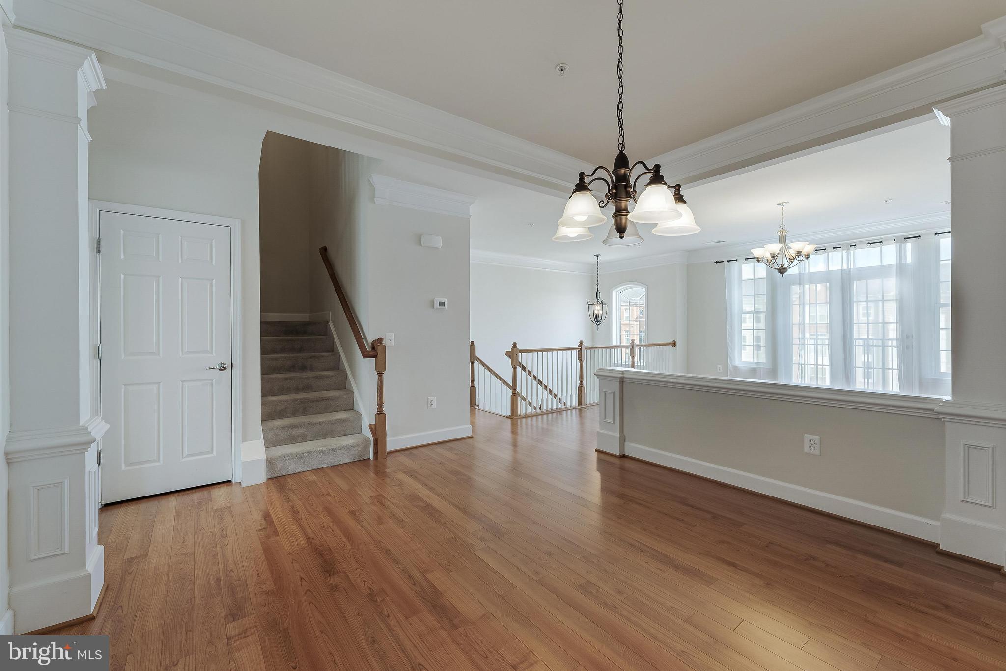 2229 OBERLIN DRIVE