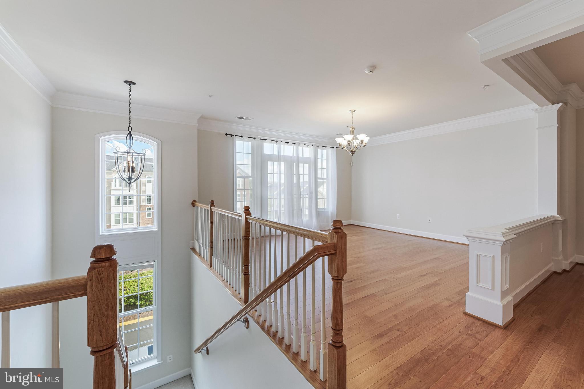 2229 OBERLIN DRIVE
