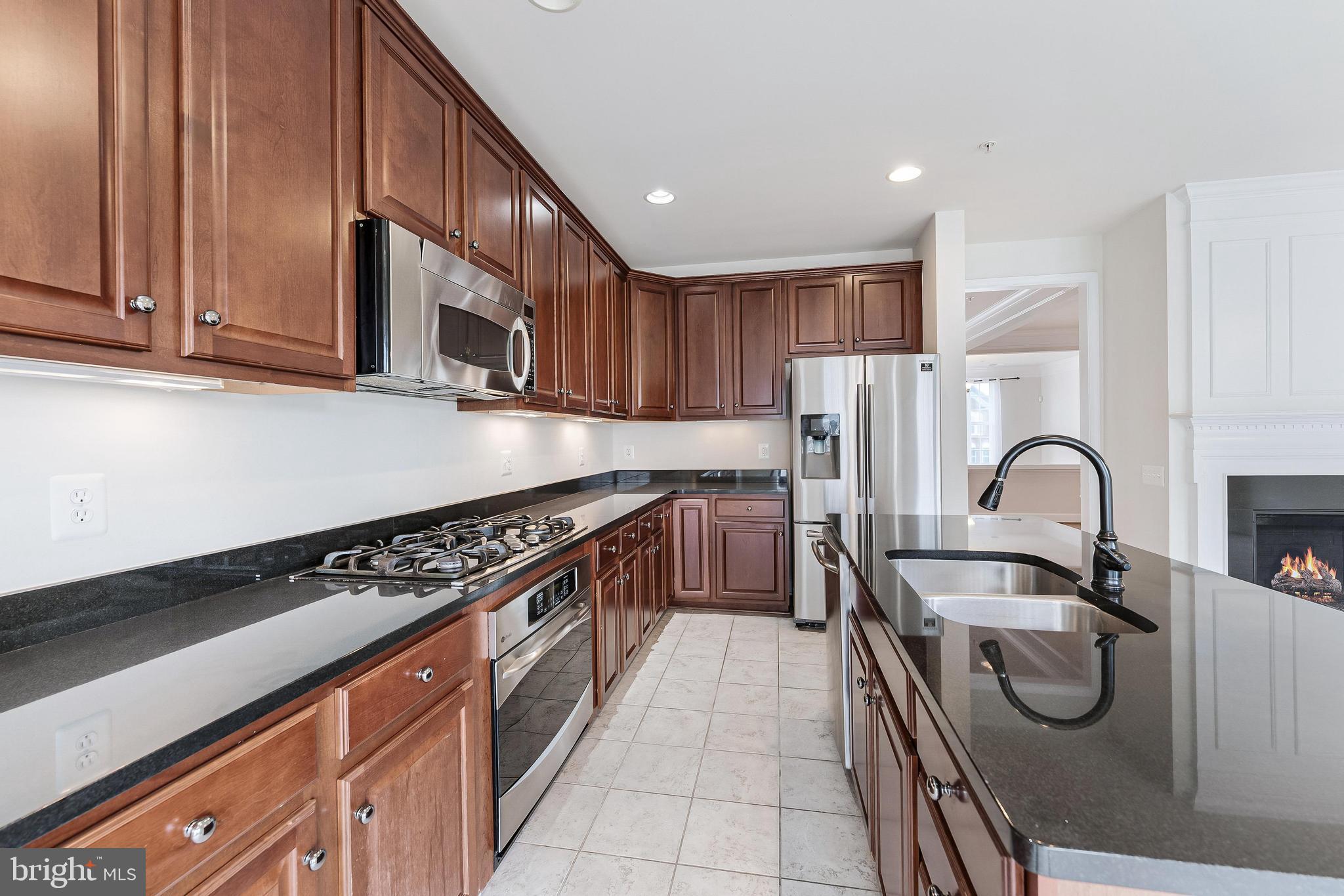 2229 OBERLIN DRIVE