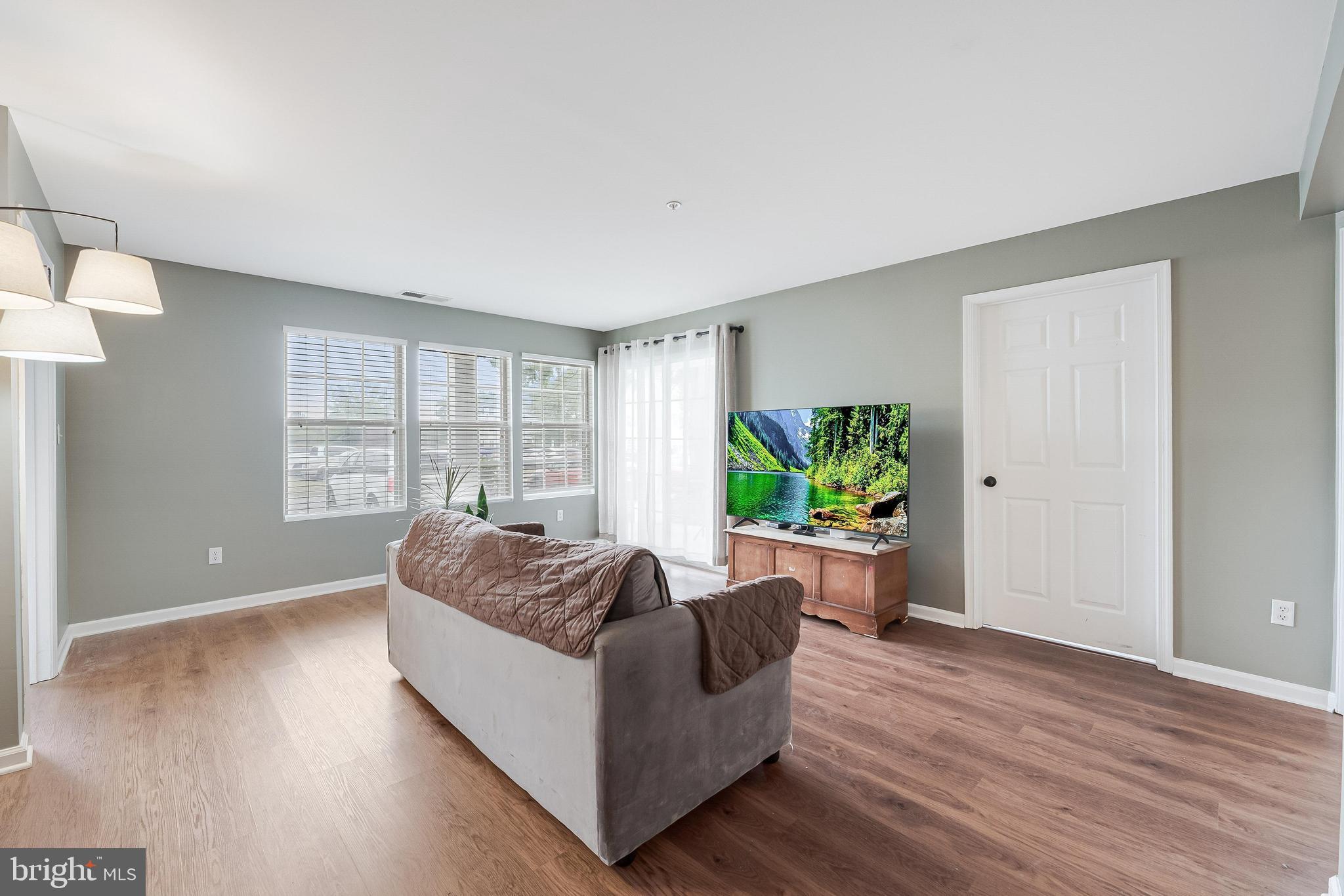 8091 LACY DRIVE 101