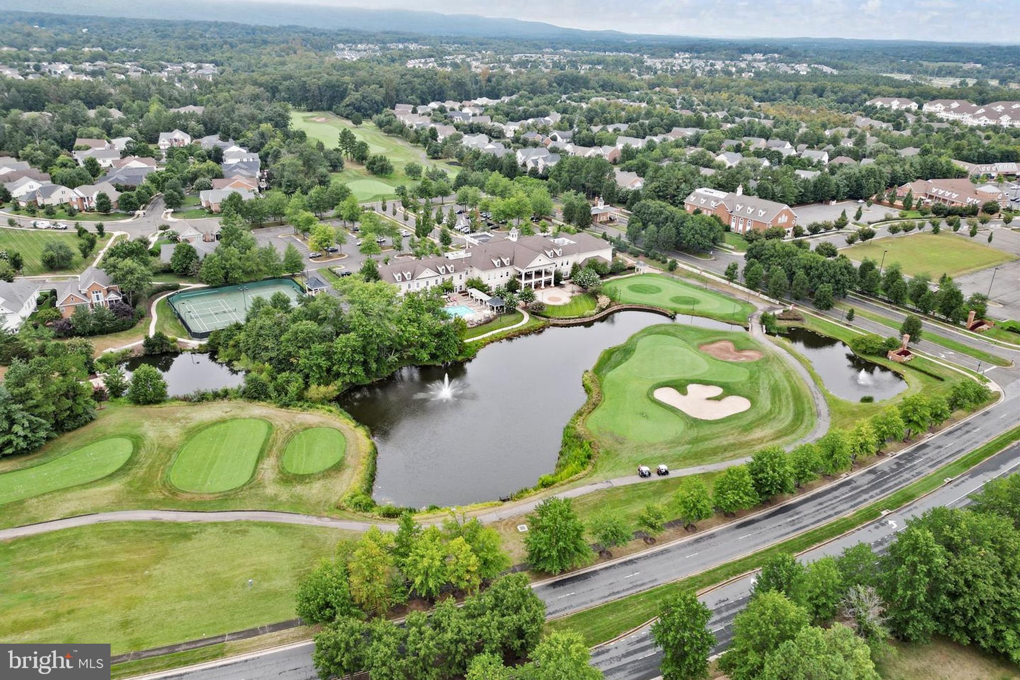 5243 CANYON CREEK WAY