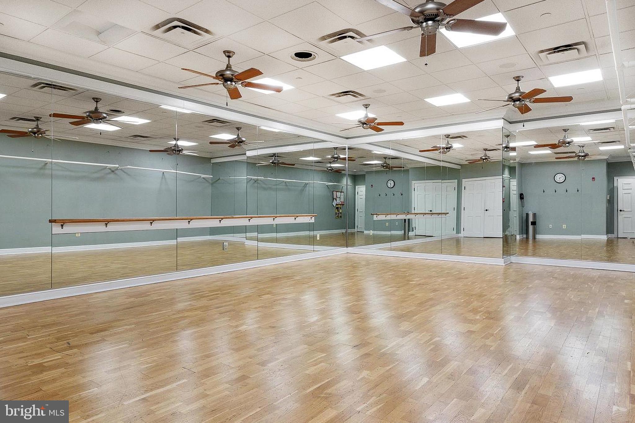 5243 CANYON CREEK WAY