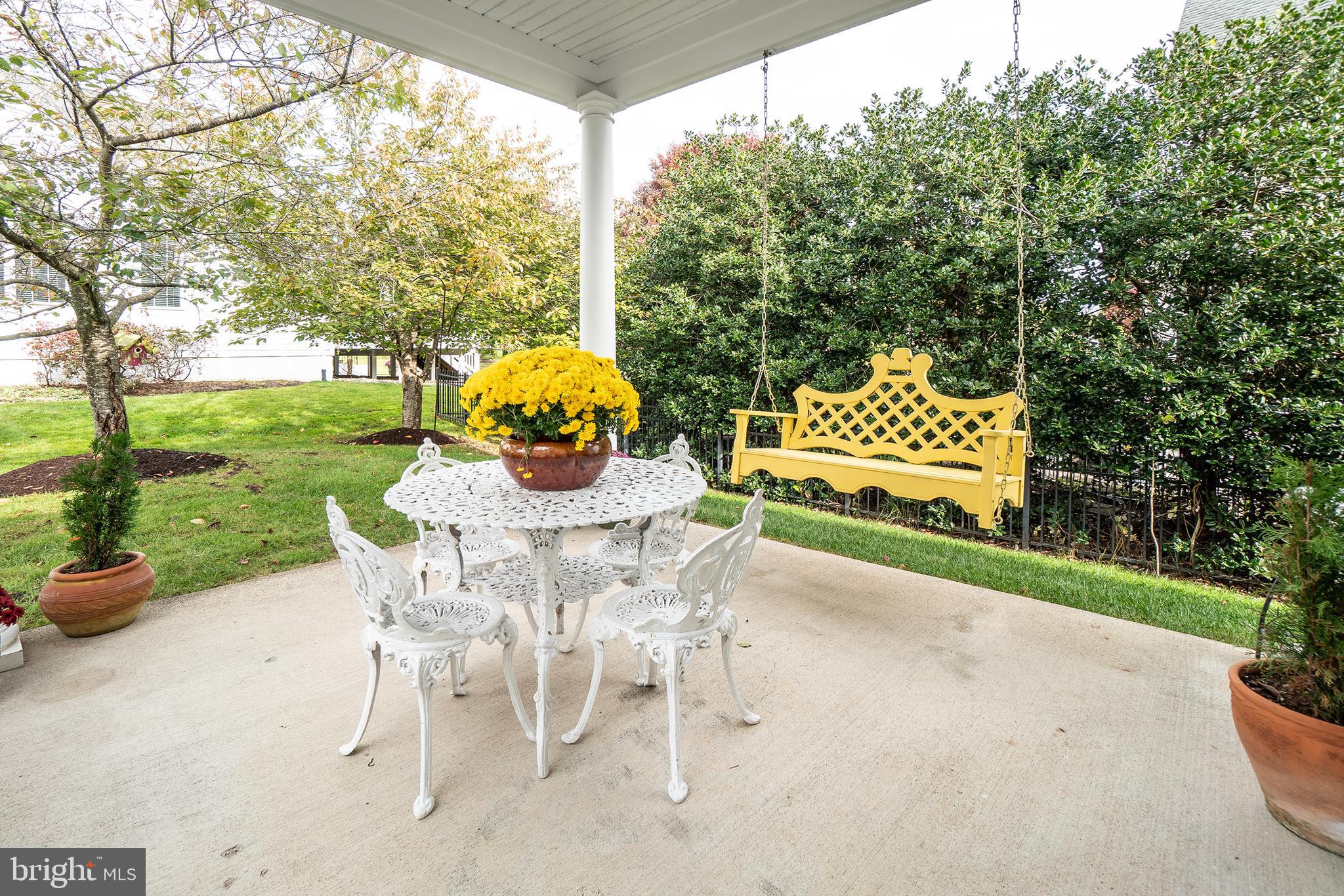 5243 CANYON CREEK WAY