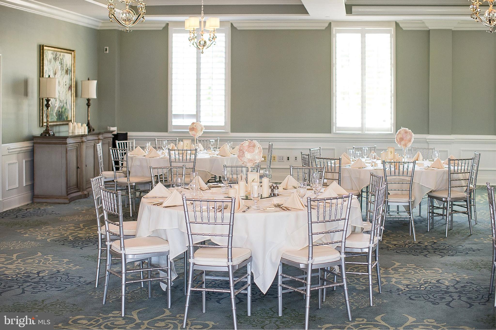 5243 CANYON CREEK WAY