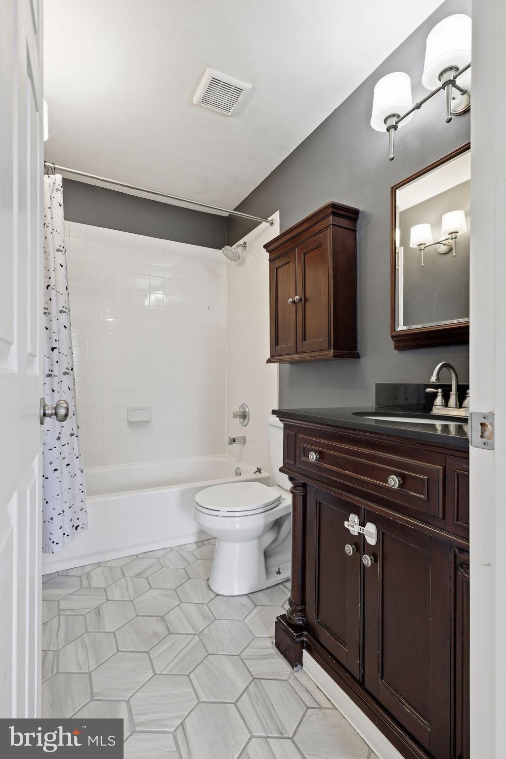 8186 WINSTEAD PLACE 201