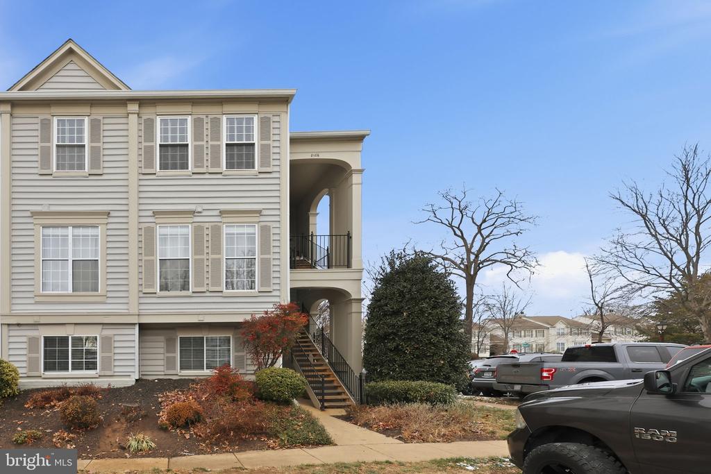 8186 WINSTEAD PLACE 201
