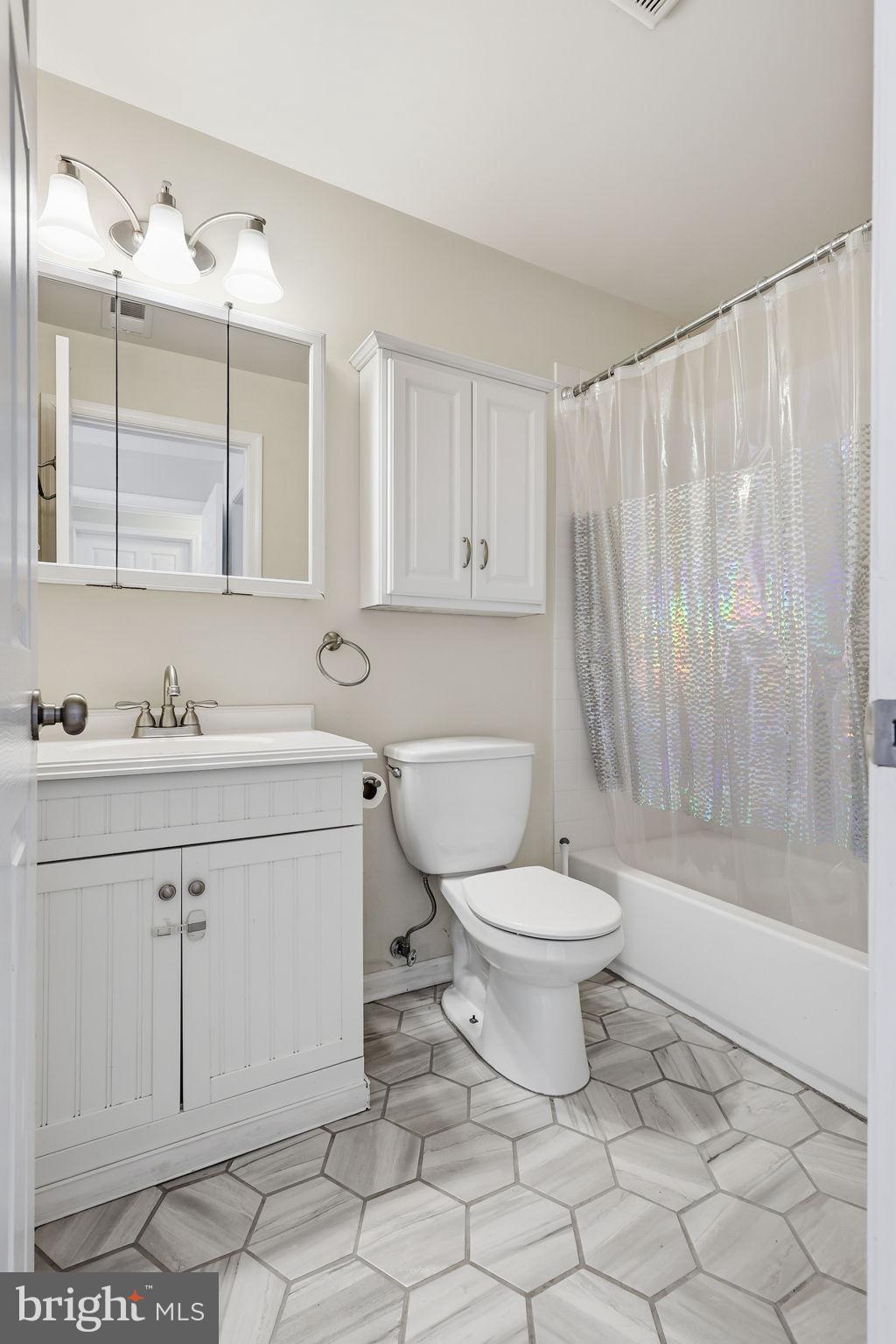 8186 WINSTEAD PLACE 201