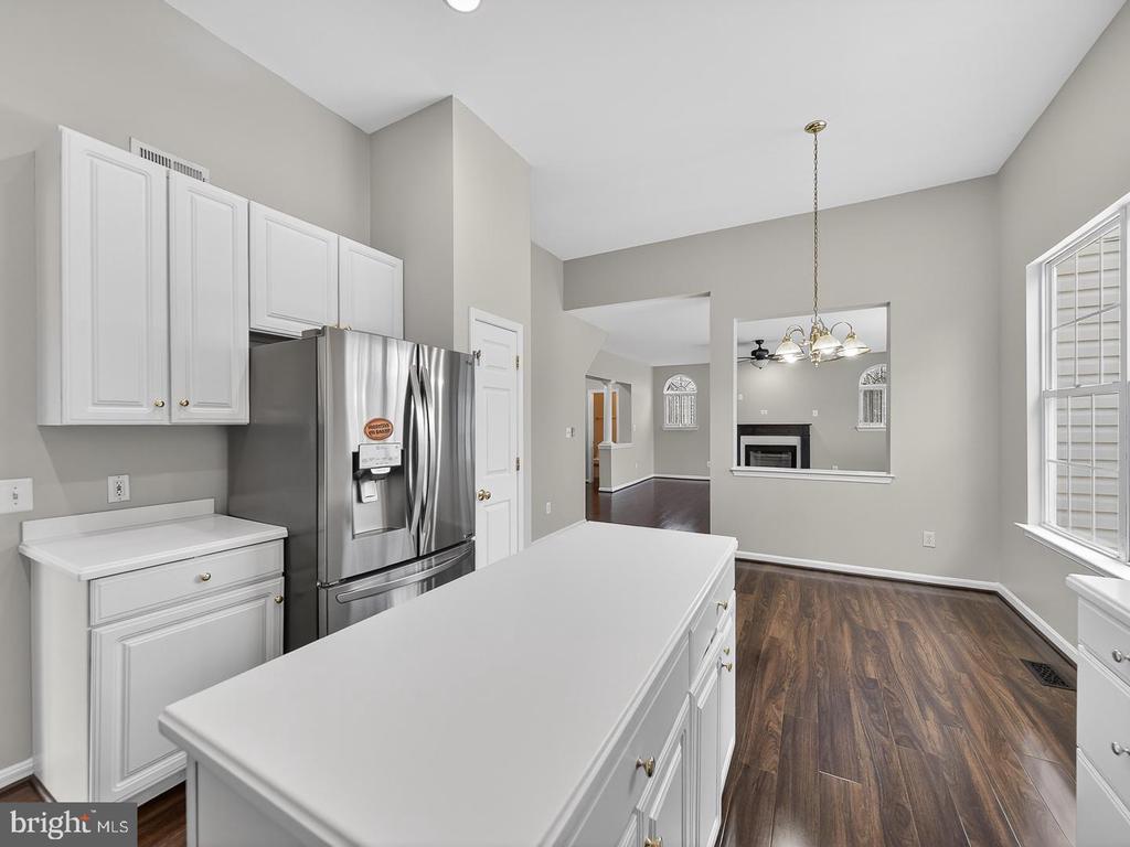 12590 GARRY GLEN DRIVE