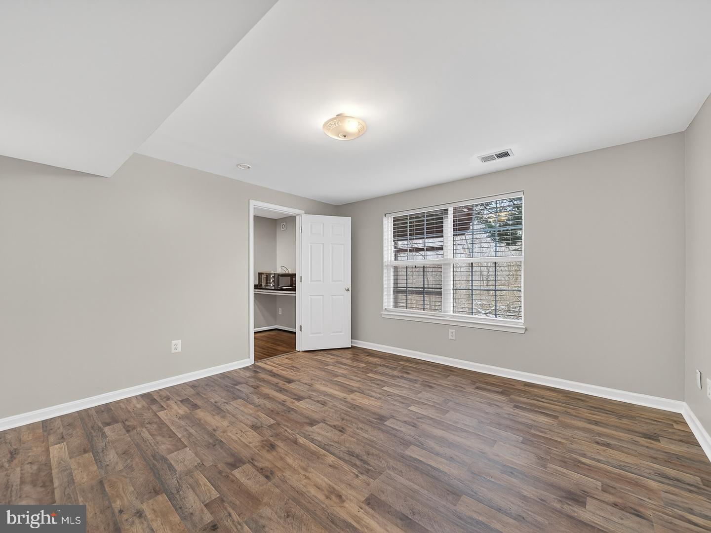 12590 GARRY GLEN DRIVE