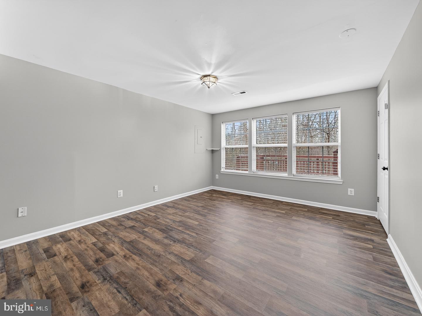 12590 GARRY GLEN DRIVE