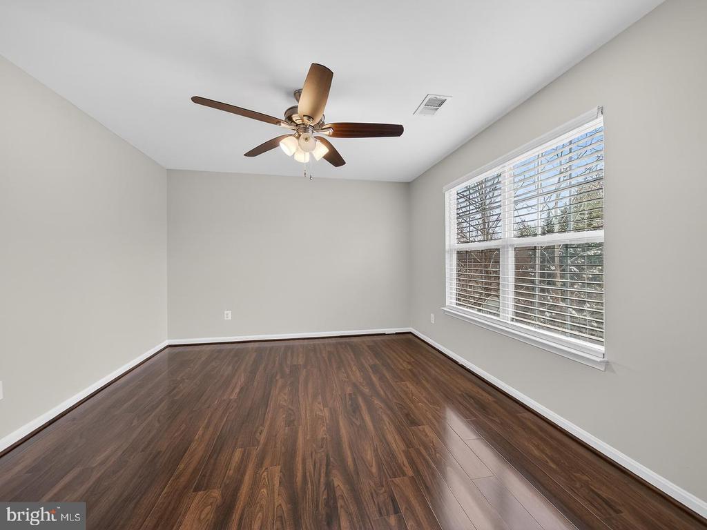 12590 GARRY GLEN DRIVE