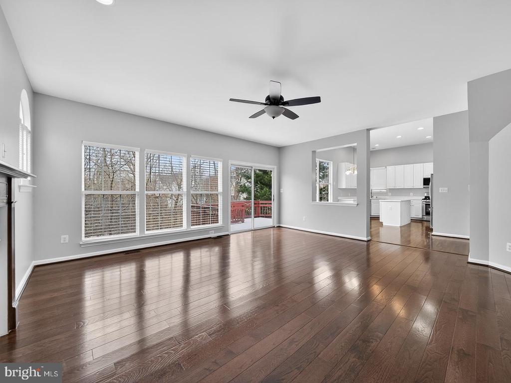 12590 GARRY GLEN DRIVE