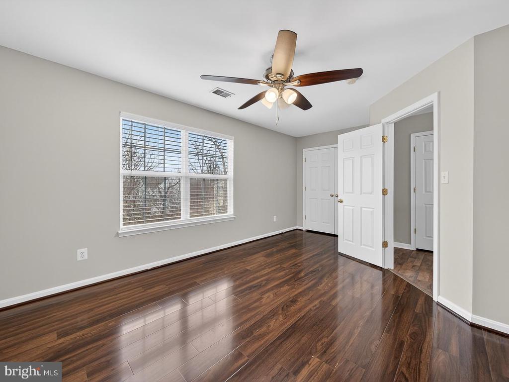 12590 GARRY GLEN DRIVE