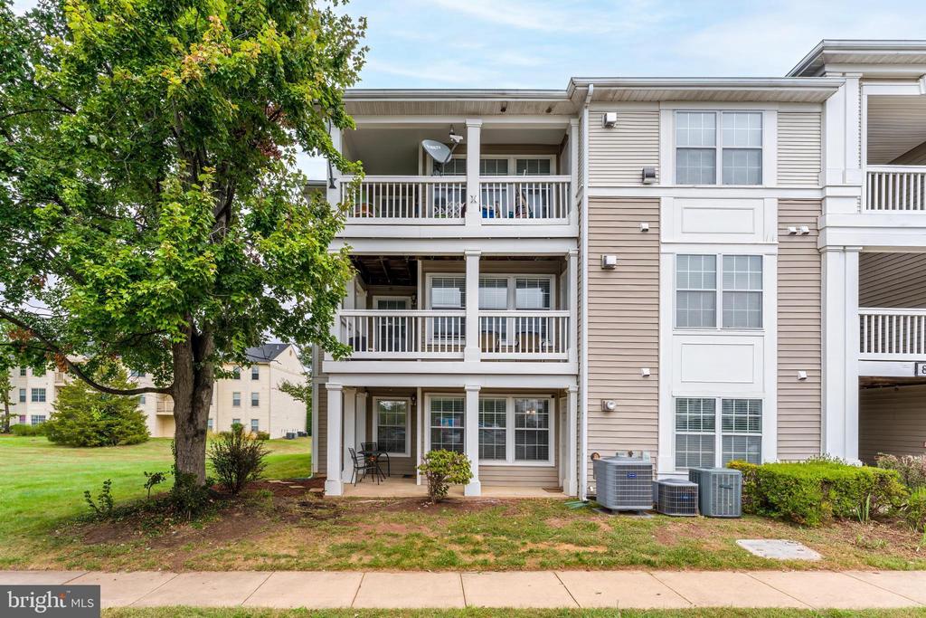 8091 LACY DRIVE 101