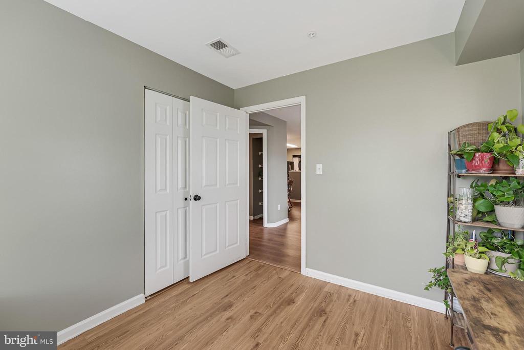 8091 LACY DRIVE 101