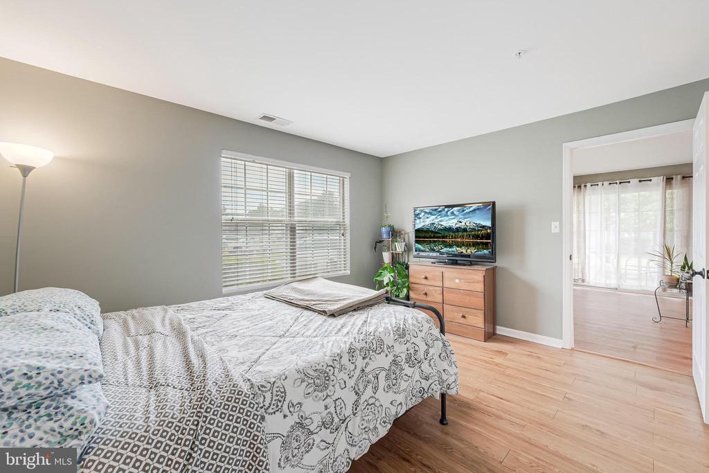8091 LACY DRIVE 101