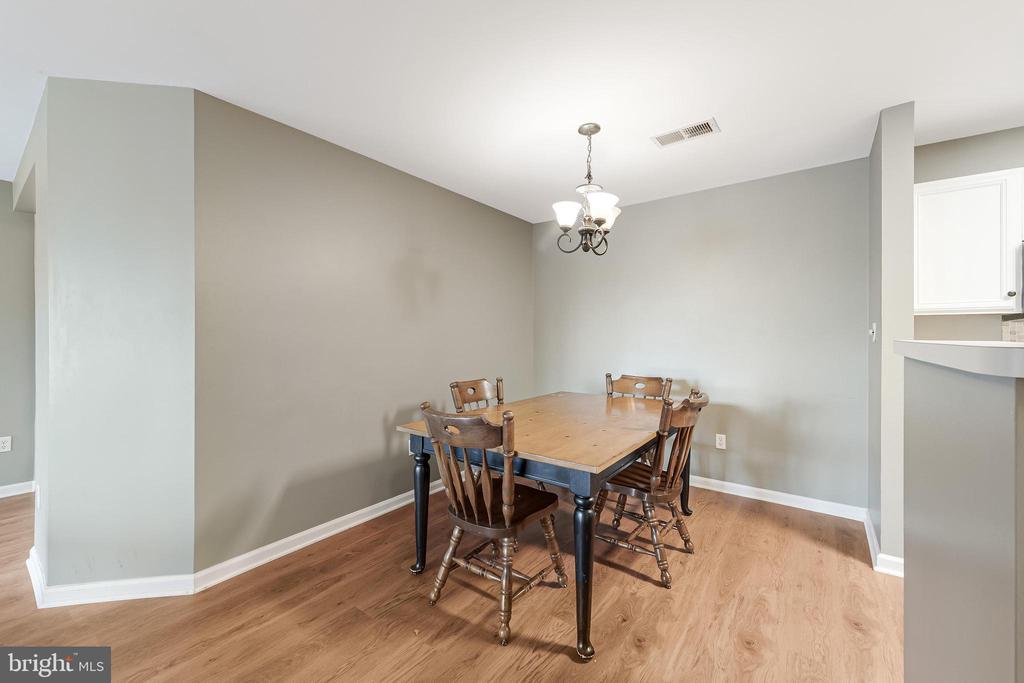8091 LACY DRIVE 101