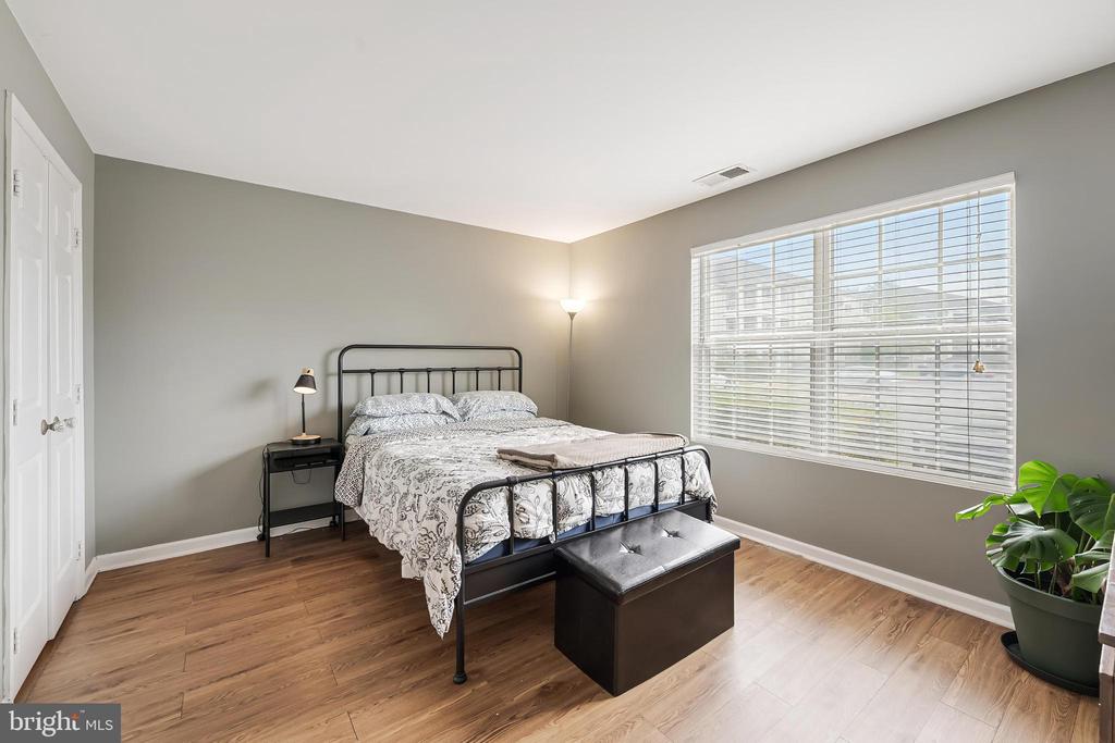 8091 LACY DRIVE 101