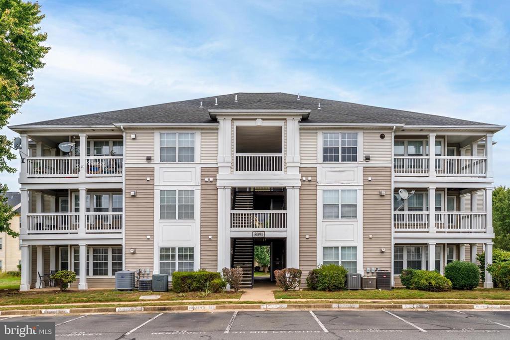 8091 LACY DRIVE 101