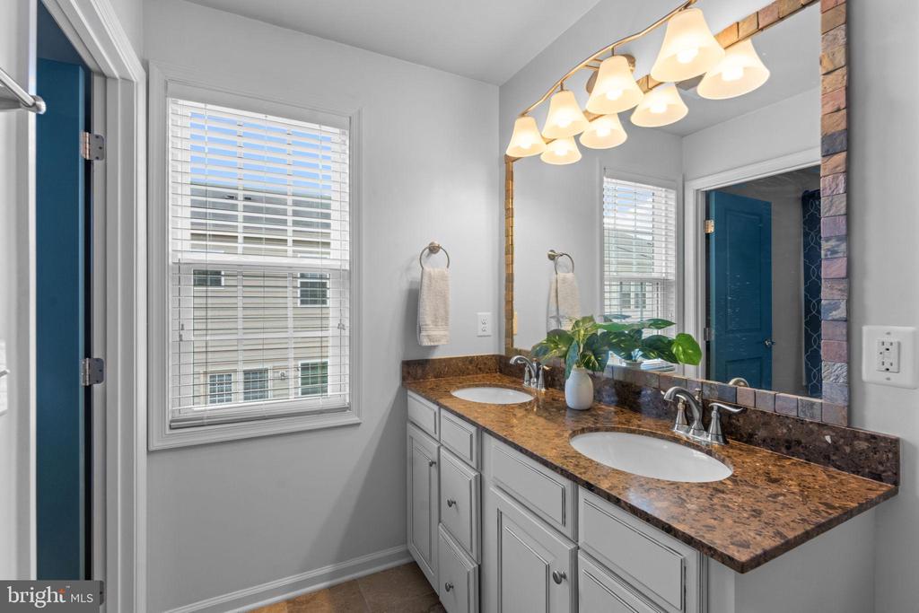 7010 KONA DRIVE