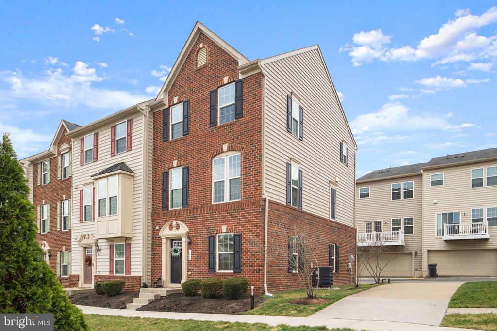 7010 KONA DRIVE