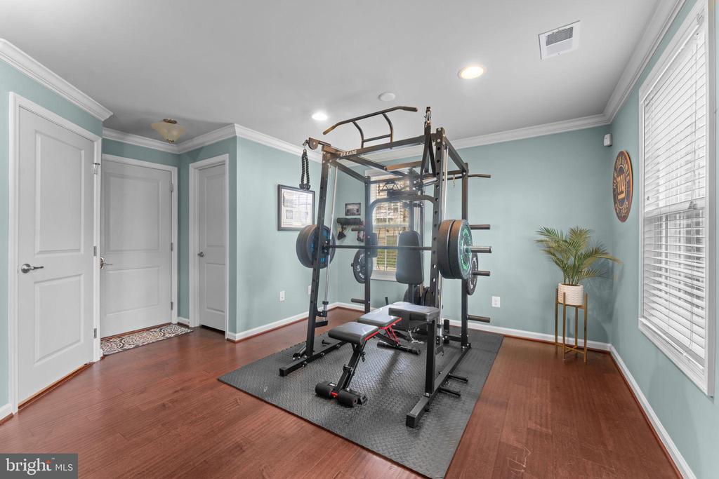 7010 KONA DRIVE