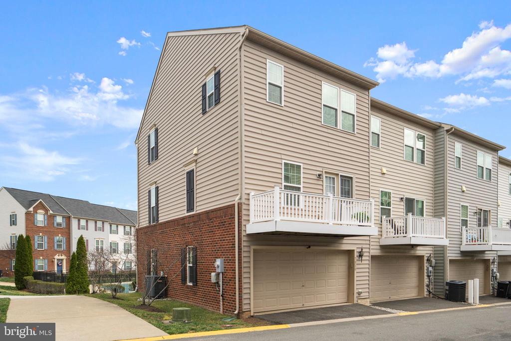 7010 KONA DRIVE