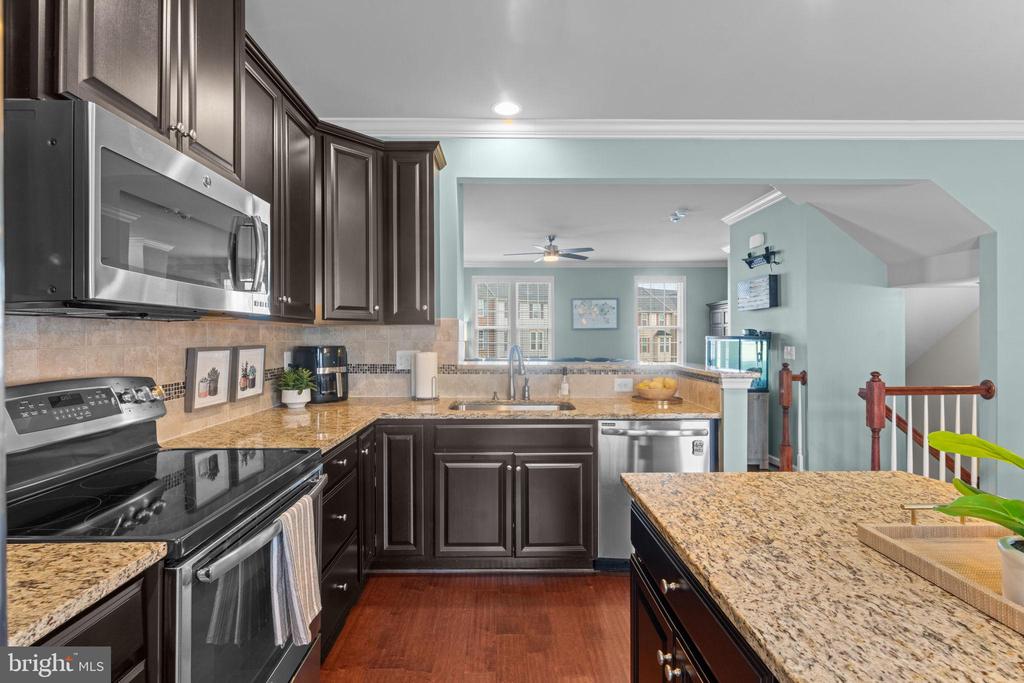 7010 KONA DRIVE