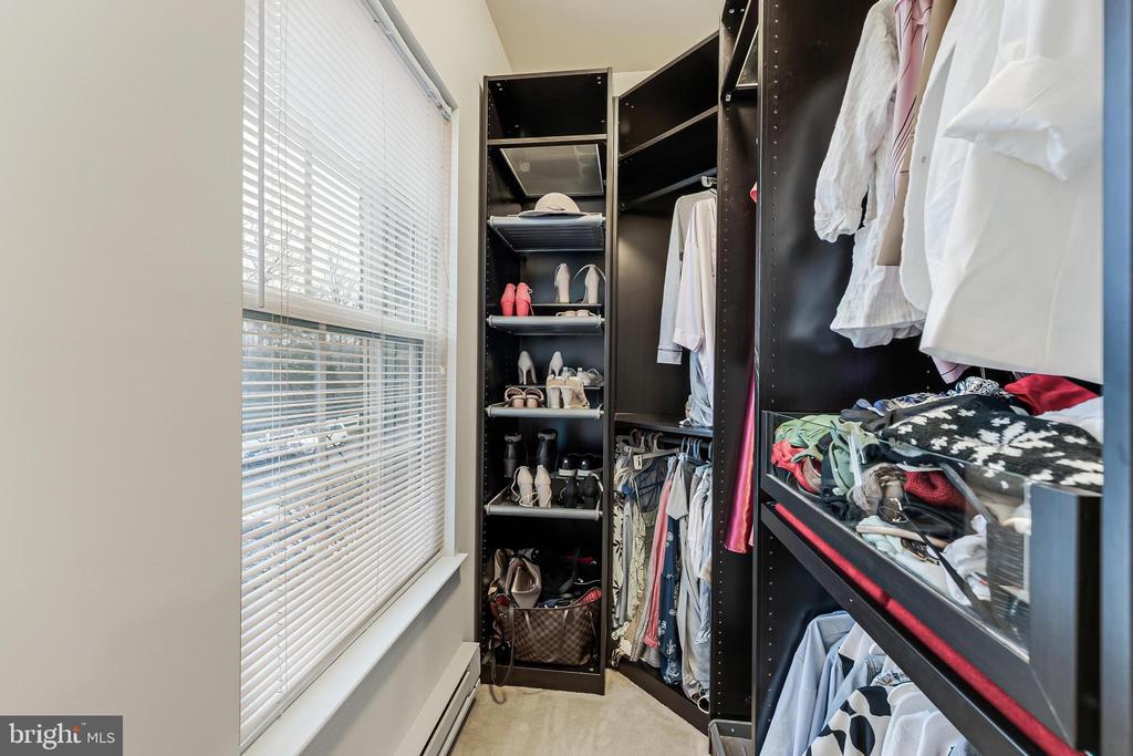 6908 KONA DRIVE
