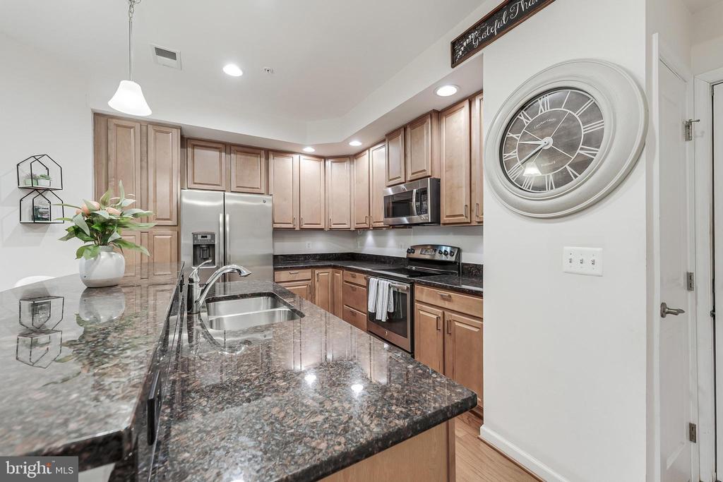 6908 KONA DRIVE