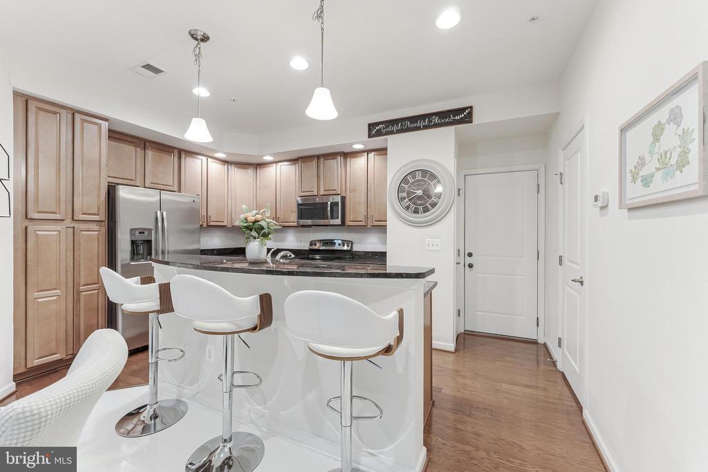 6908 KONA DRIVE