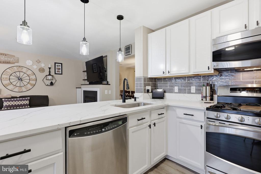 6256 WOODRUFF SPRINGS WAY 22