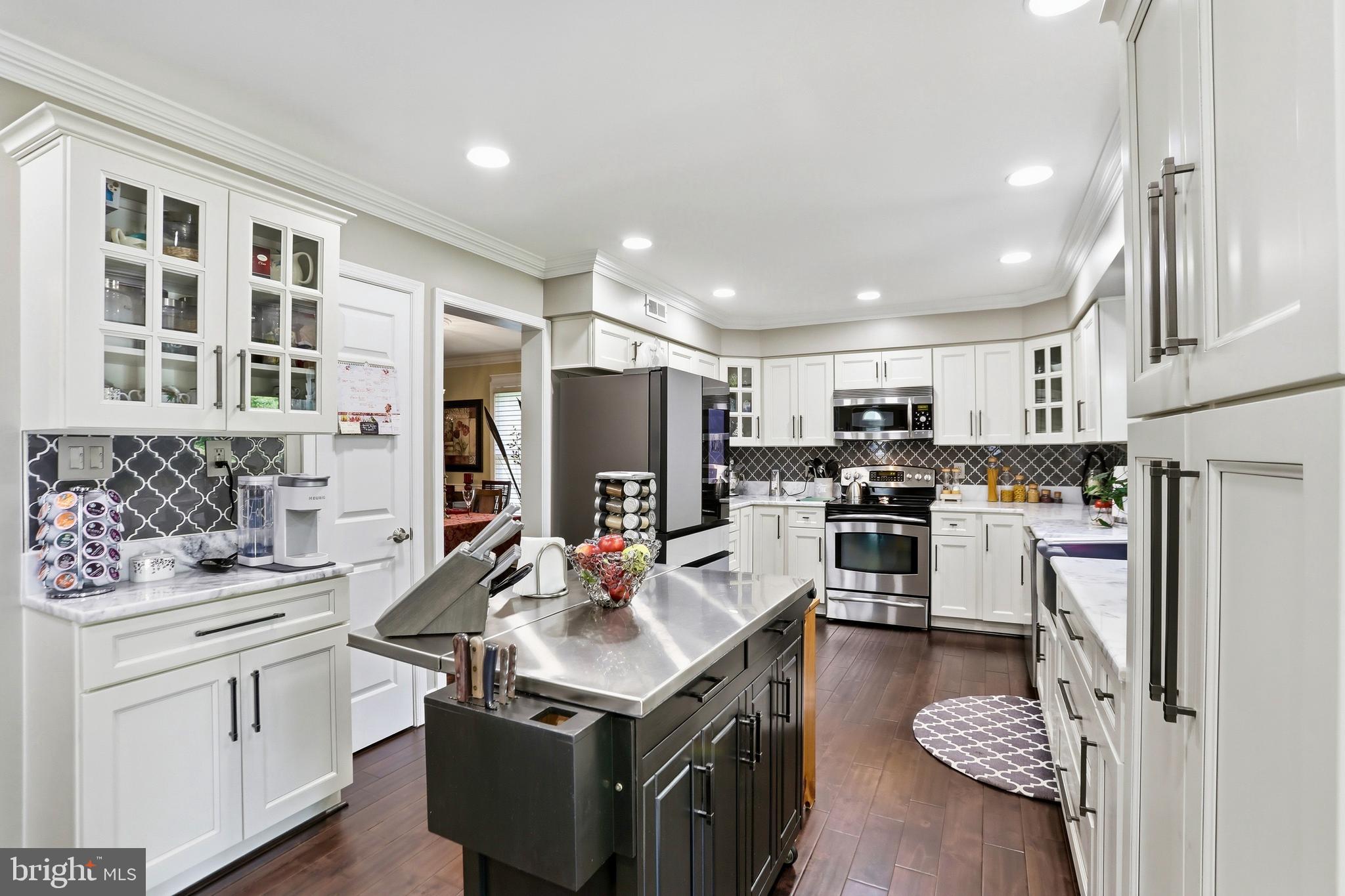4132 WAYNESBORO COURT