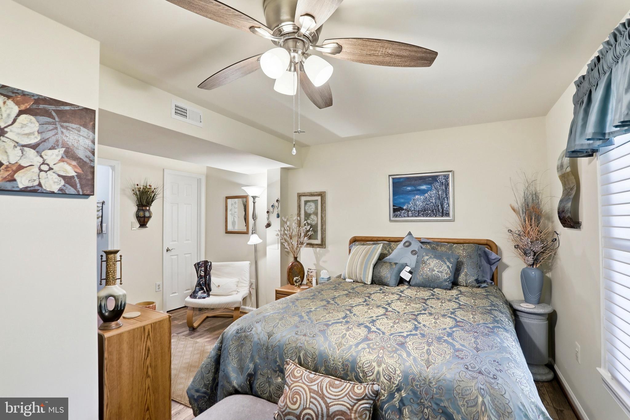 4132 WAYNESBORO COURT