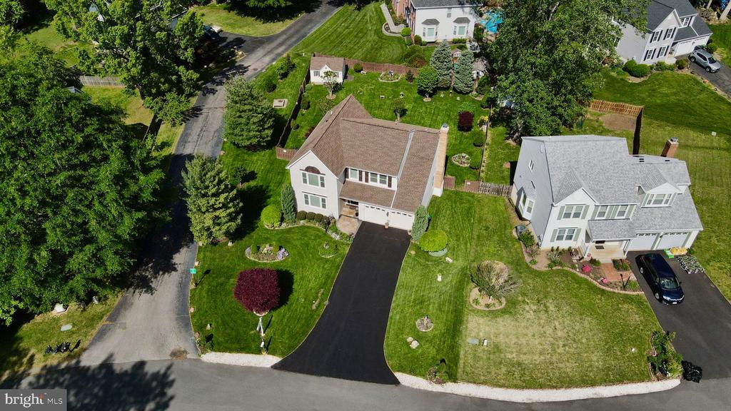 4132 WAYNESBORO COURT