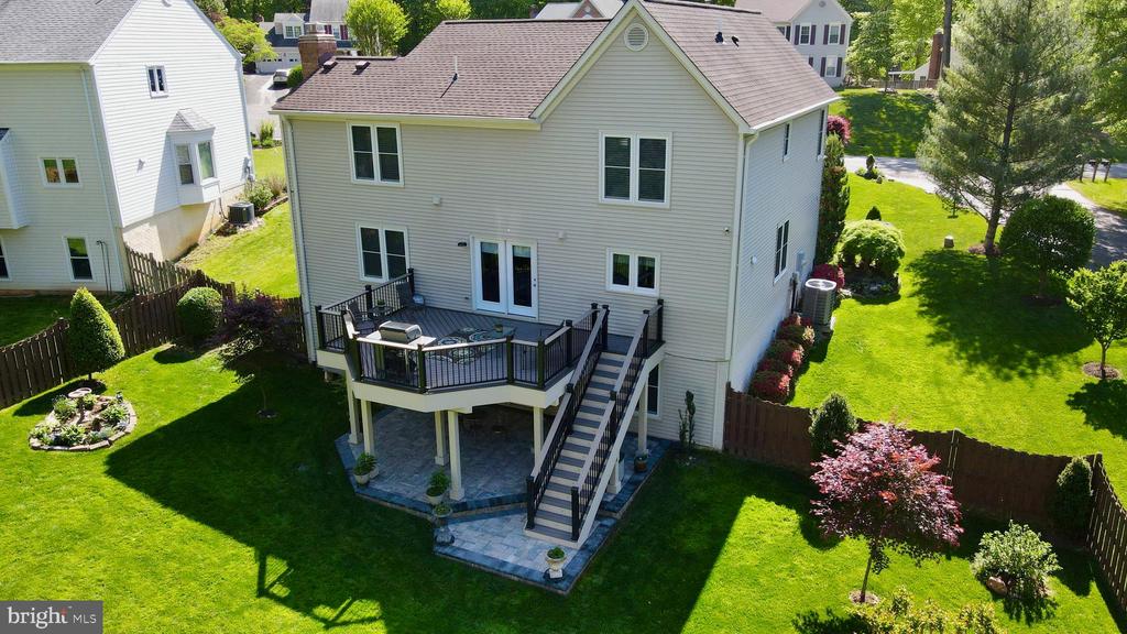 4132 WAYNESBORO COURT