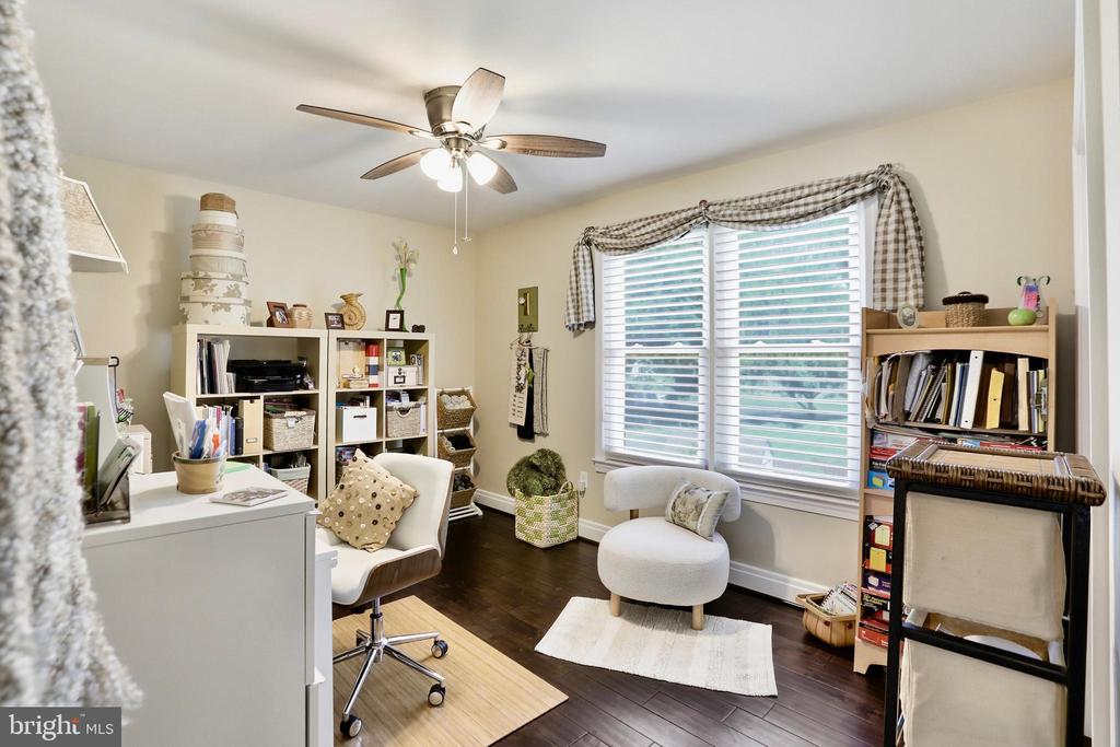 4132 WAYNESBORO COURT