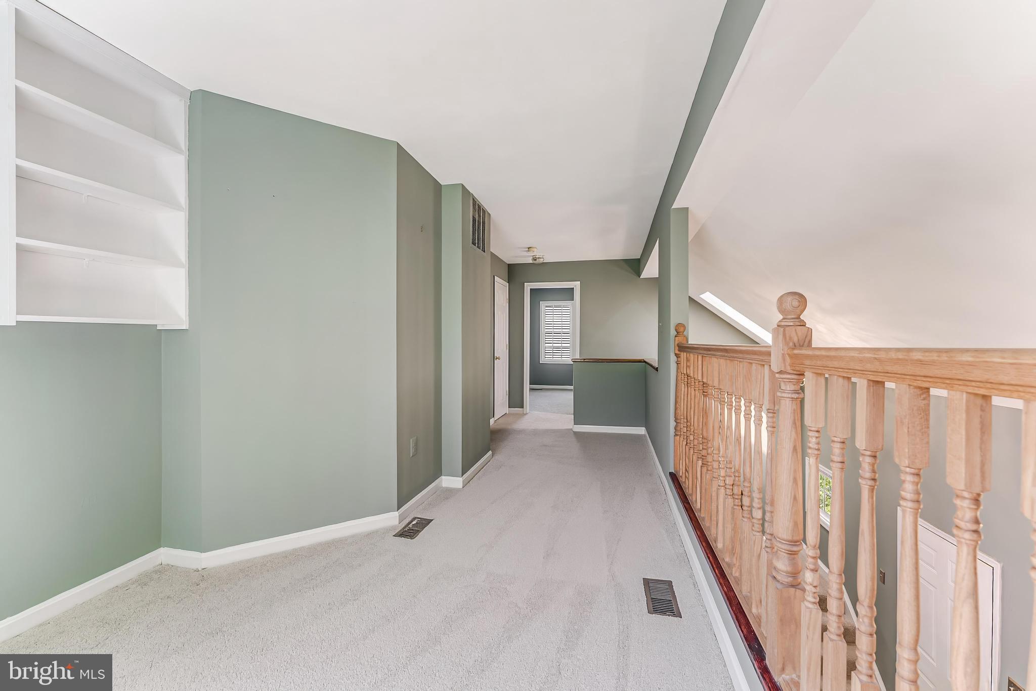 15045 HOLLEYSIDE DRIVE