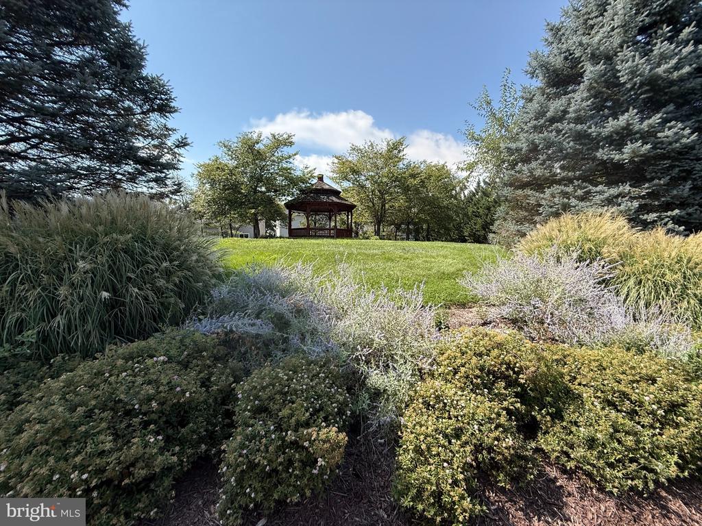 8605 WEBSTER TAVERN WAY