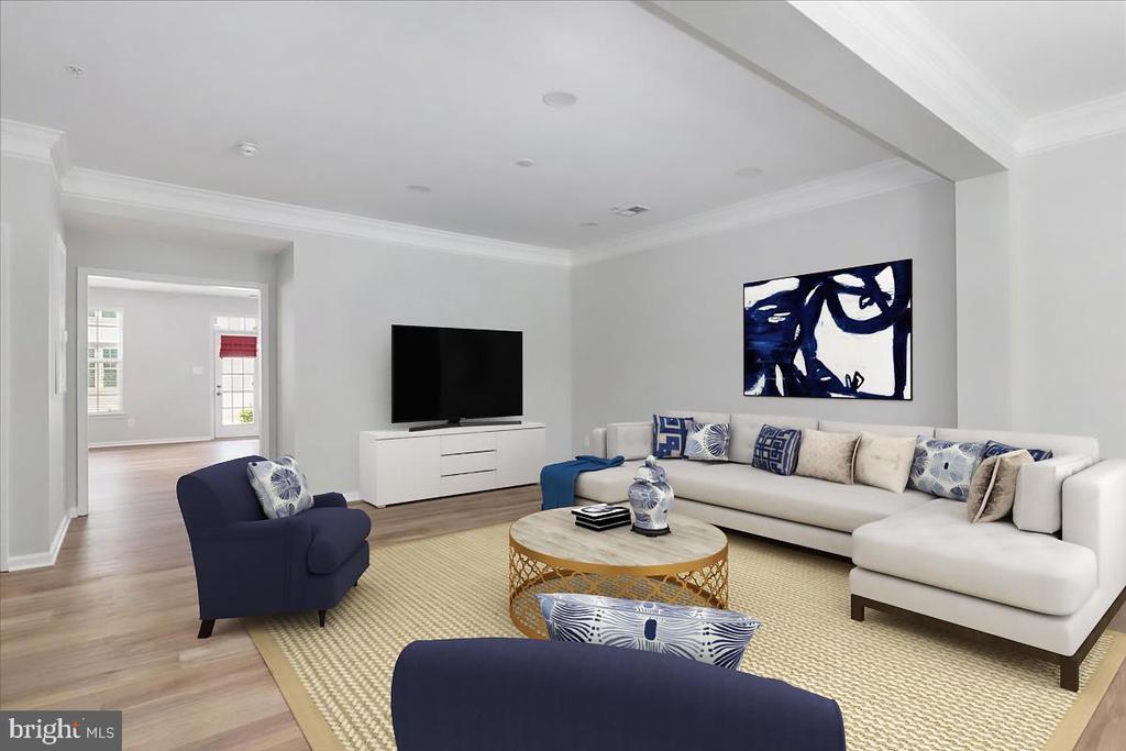 7438 BRUNSON CIRCLE