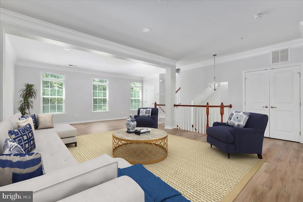 7438 BRUNSON CIRCLE