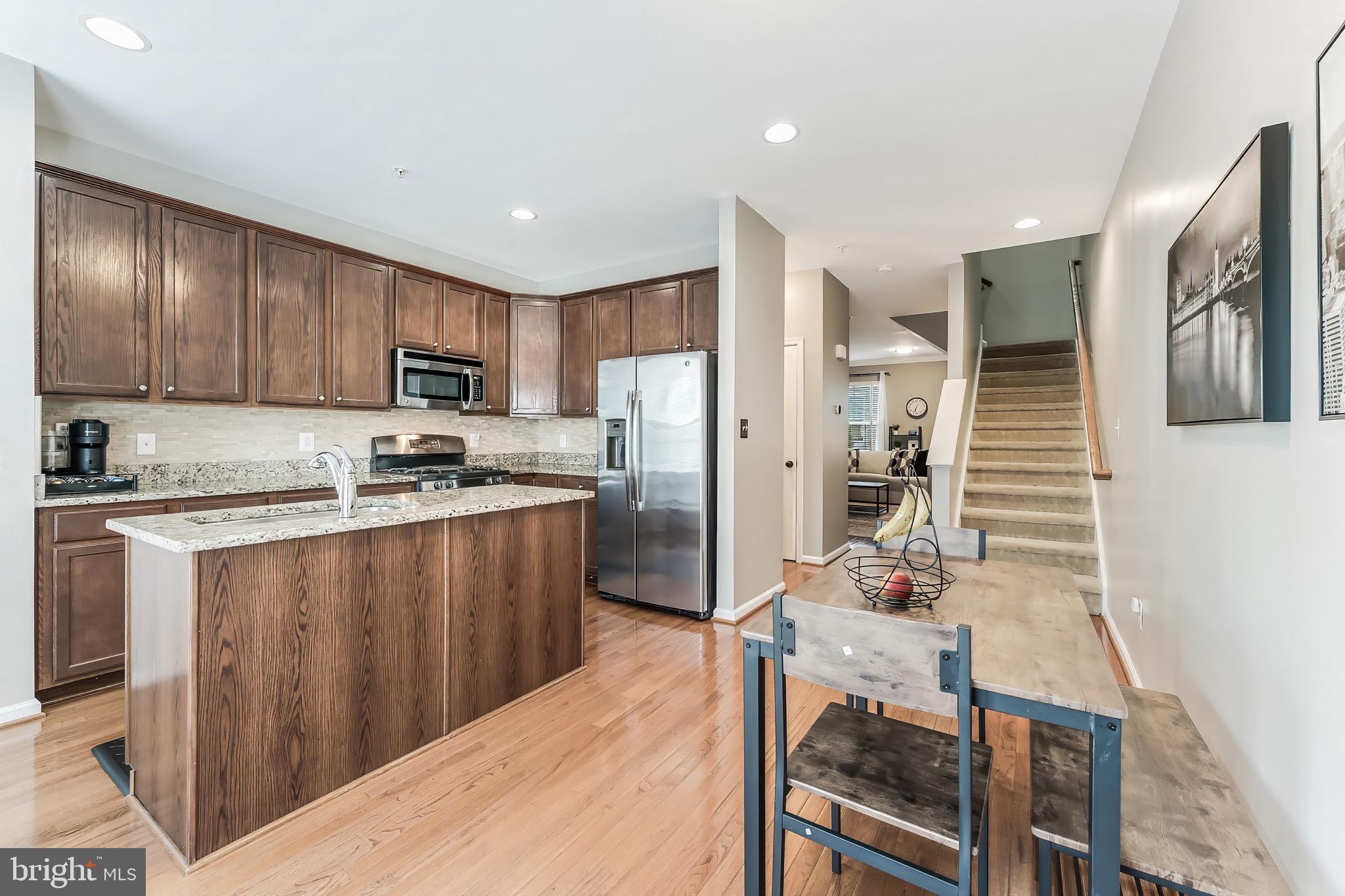 15381 ROSEMONT MANOR DRIVE